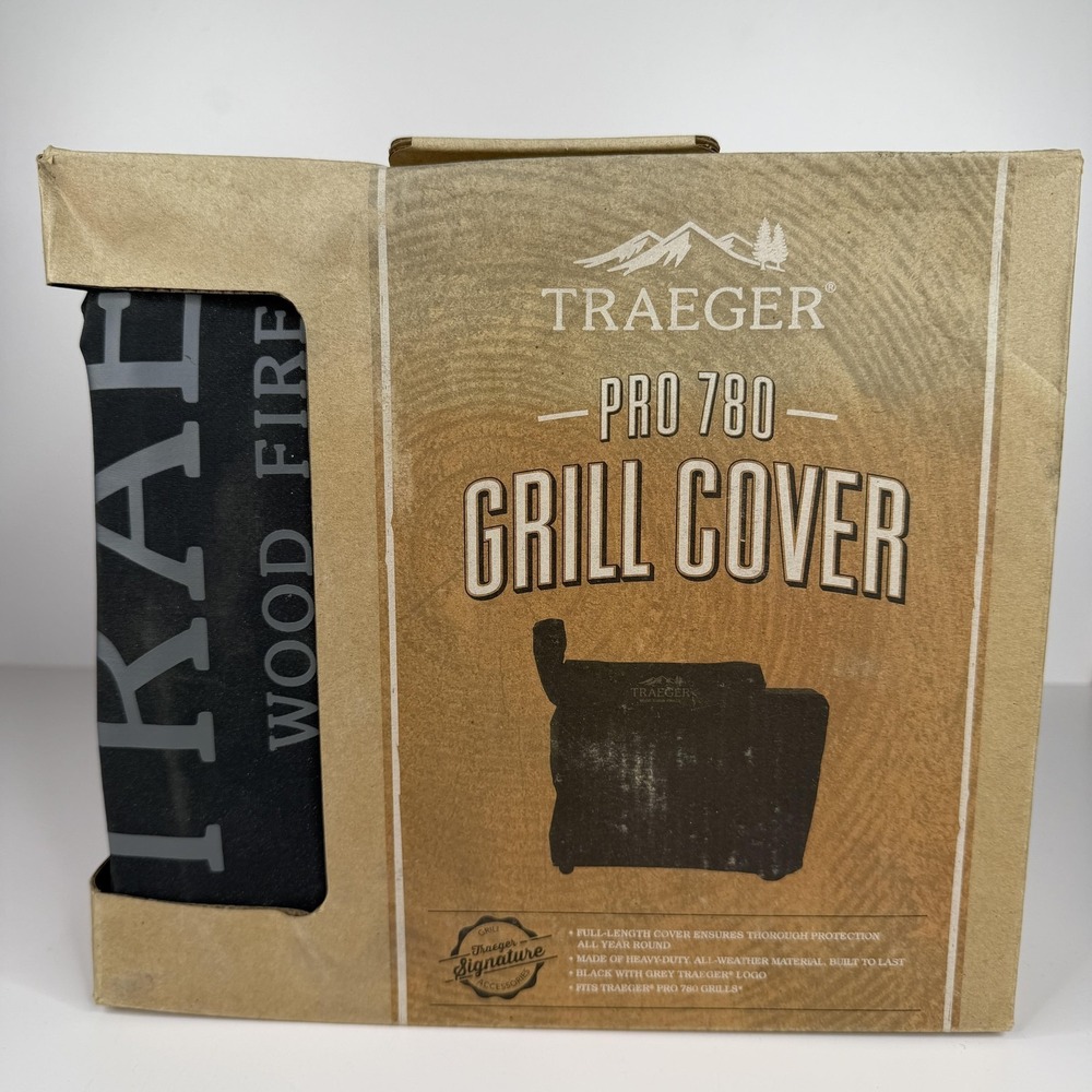 Traeger Pro 780 Grill Cover Black Smoker Cover BAC504 Weather Resistant OPEN BOX